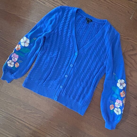 Talbots Blue Cable Knit Floral Embroidered Button Front Cardigan Size XS Relaxed - Picture 12 of 14